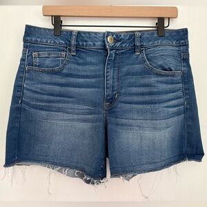 American Eagle High Rise Super Stretch Denim Shorts